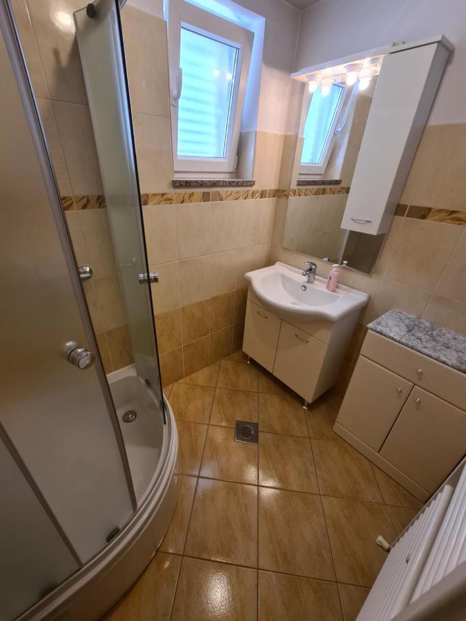 Apartment Cutul Salatic Ngoại thất bức ảnh