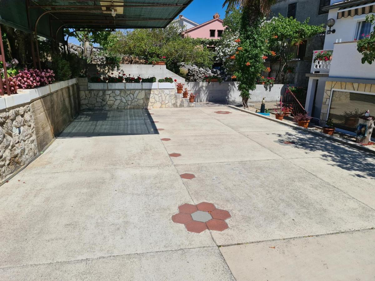 Apartment Cutul Salatic Ngoại thất bức ảnh